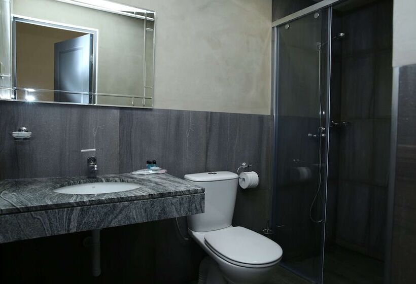 سوییت اجرایی, Best Western Bohemian Resort