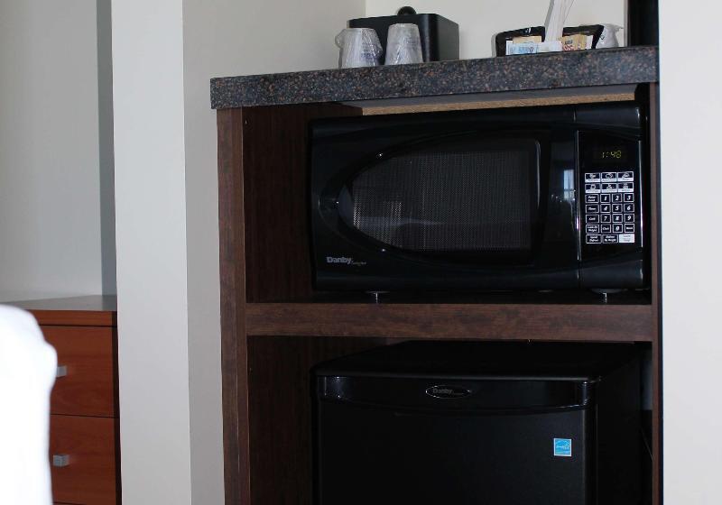 غرفة قياسية سرير كينج, Best Western Thompson