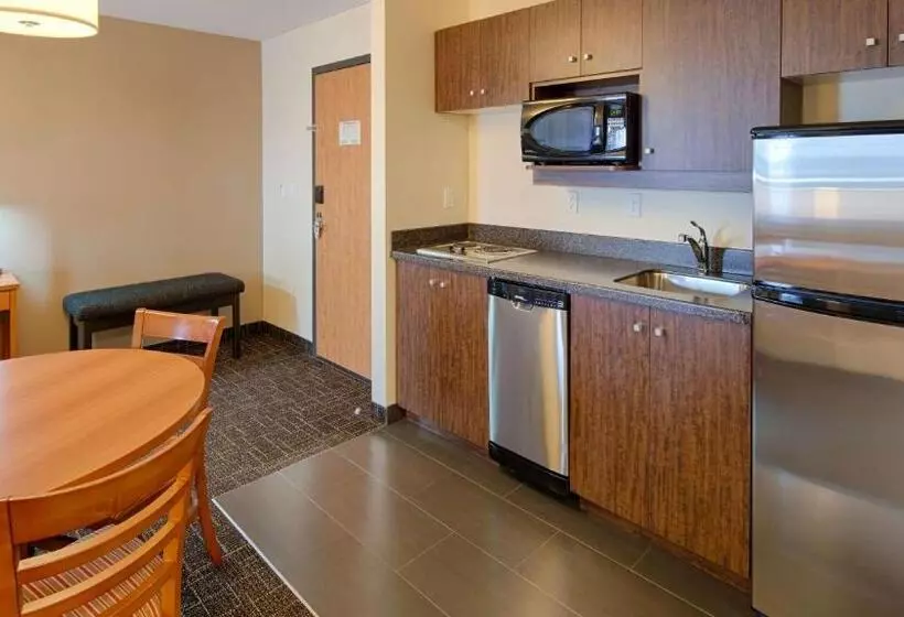 سوئیت با تخت بزرگ, Best Western Thompson