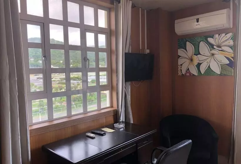 اتاق لوکس, Champ De Mars B&b