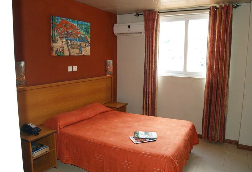 اتاق استاندارد, Champ De Mars B&b