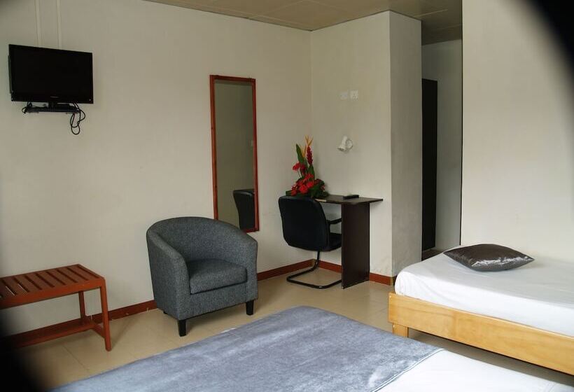 اتاق استاندارد, Champ De Mars B&b