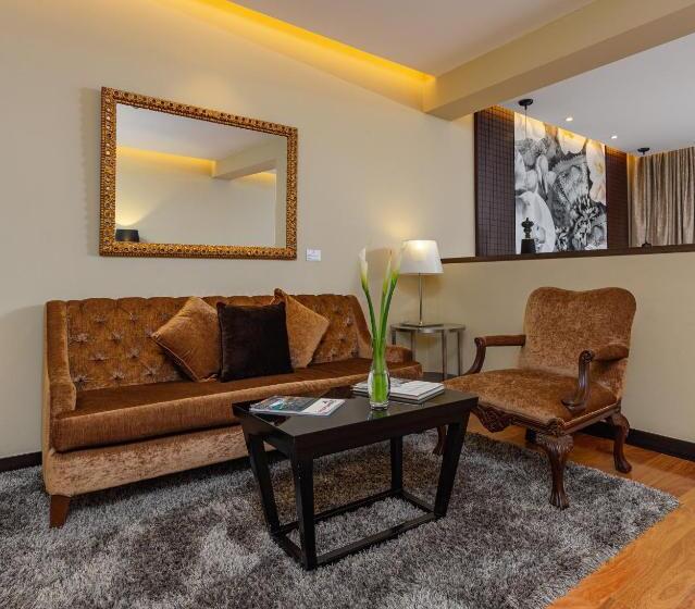 Люкс, Country Club Lima Hotel – The Leading Hotels Of The World