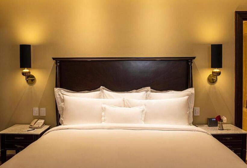 Люкс Клуб, Country Club Lima Hotel – The Leading Hotels Of The World