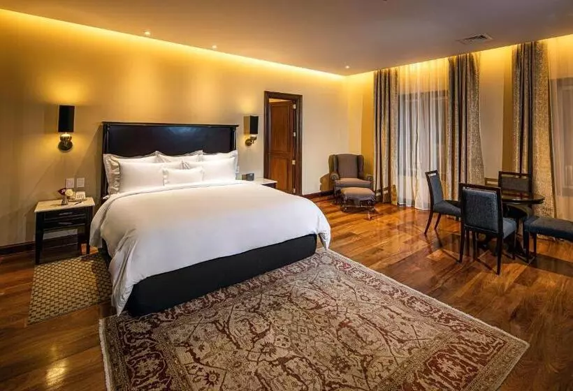سوئیت کلاب, Country Club Lima Hotel – The Leading Hotels Of The World