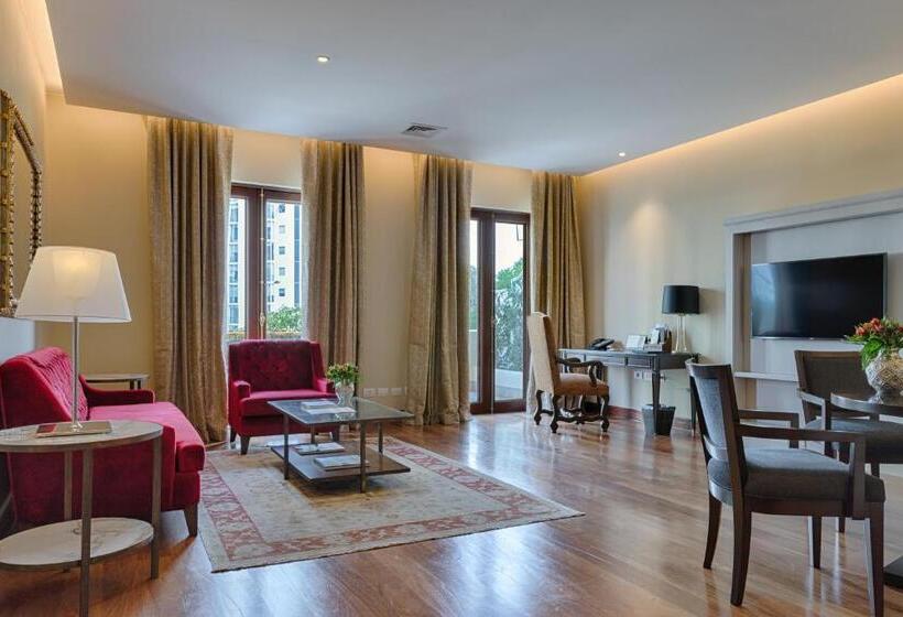 클럽 스위트, Country Club Lima Hotel – The Leading Hotels Of The World