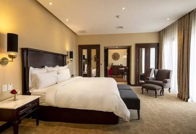 سوئیت کلاب, Country Club Lima Hotel – The Leading Hotels Of The World