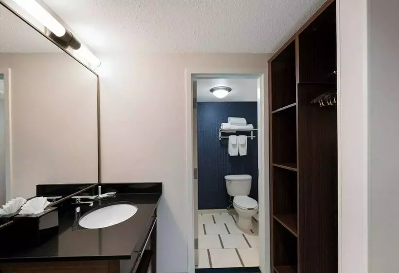 ２ダブルベッドのスタンダードルーム, Fairfield Inn By Marriott Amesbury