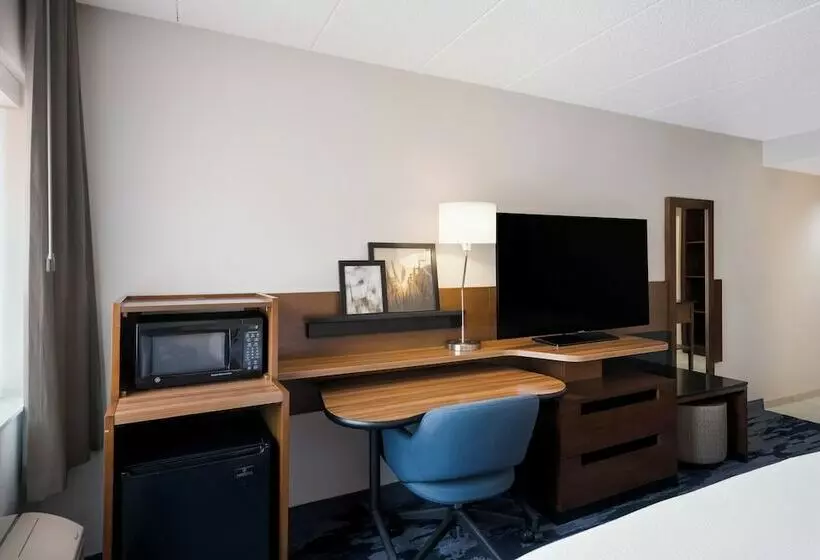 ２ダブルベッドのスタンダードルーム, Fairfield Inn By Marriott Amesbury