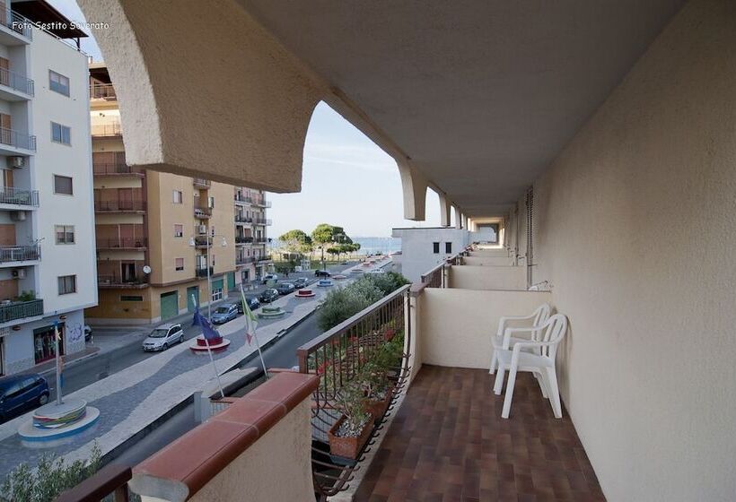 Номер Стандарт с Балконом, Gli Ulivi