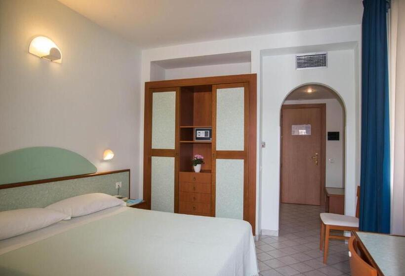 Номер Стандарт, Gli Ulivi