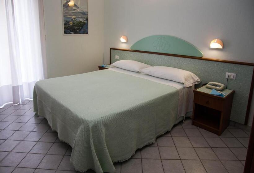 Номер Стандарт с Балконом, Gli Ulivi