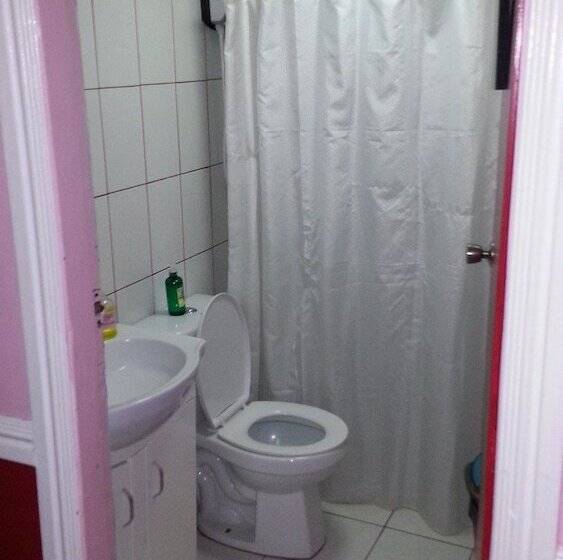 غرفة ديلوكس, Kokomos Hotel And Restaurant