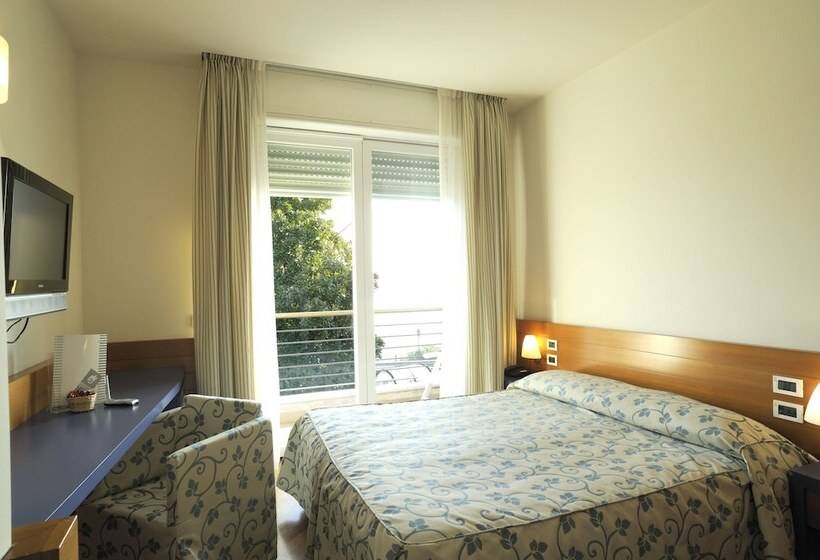 海景标准间带阳台, Le Roi