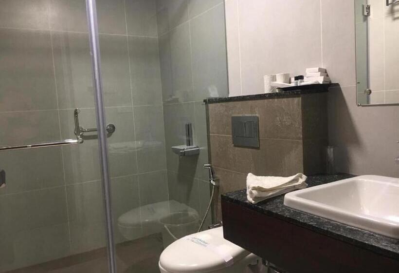 غرفة ديلوكس مطلّة علي البحر مزوَّدة بشُرفة, Sea Face