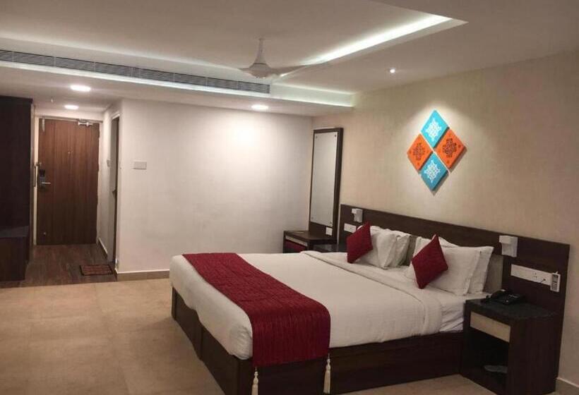 غرفة ديلوكس مطلّة علي البحر مزوَّدة بشُرفة, Sea Face