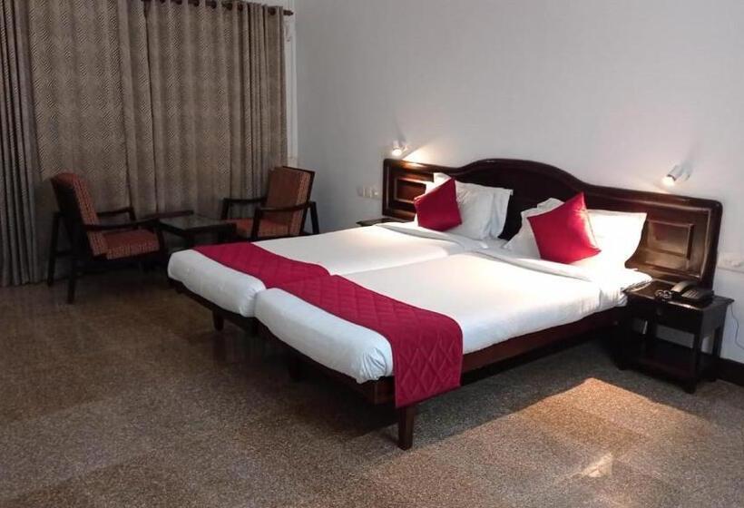 غرفة قياسية مزوَّدة بشُرفة, Sea Face