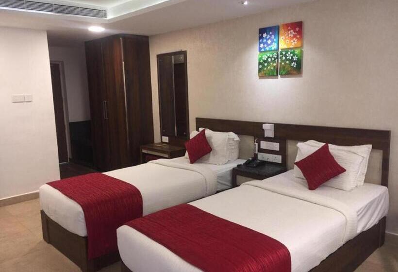 غرفة ديلوكس مطلّة علي البحر مزوَّدة بشُرفة, Sea Face