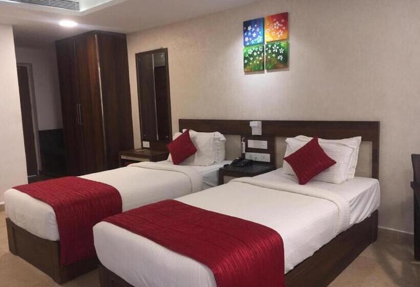 غرفة ديلوكس مطلّة علي البحر مزوَّدة بشُرفة, Sea Face