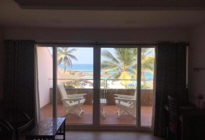 סוויטה אקזקיוטיב, Sea Face