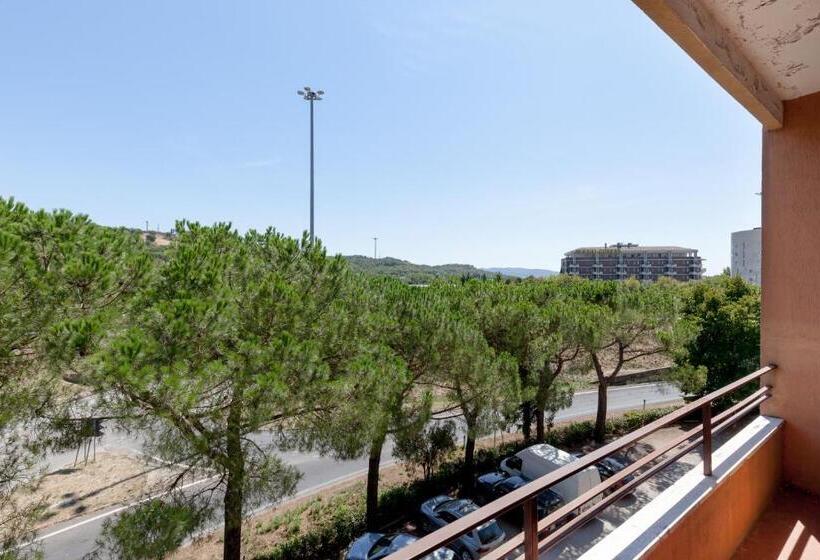 اتاق استاندارد, Tevere Perugia