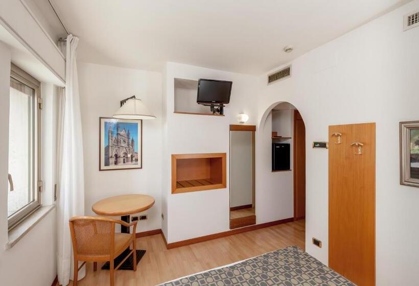 Chambre Standard Individuelle, Tevere Perugia