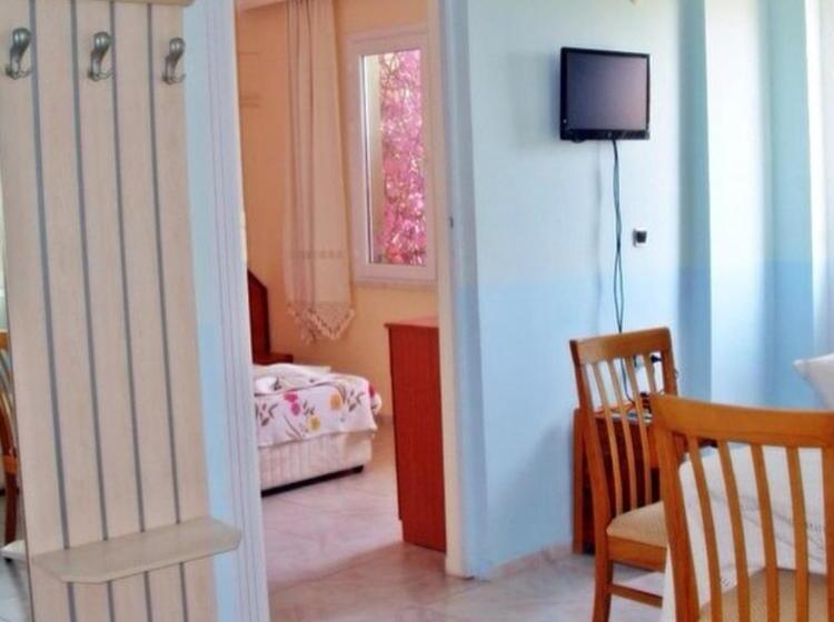 Семейный Номер Вид на Сад, California Apart Otel