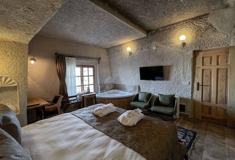 수피리어 룸, Cave Hotel Saksagan