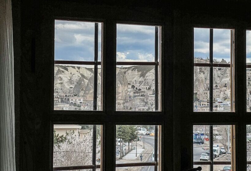 수피리어 룸, Cave Hotel Saksagan