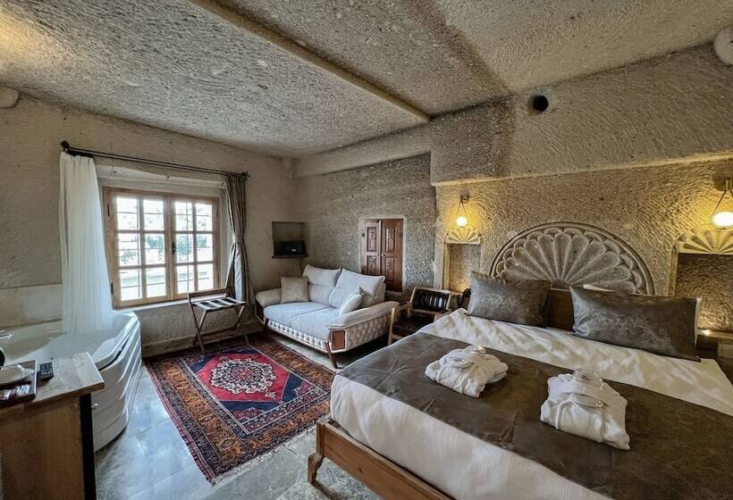 수피리어 룸, Cave Hotel Saksagan