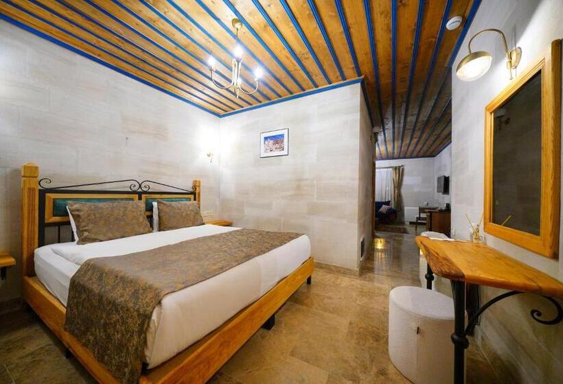 디럭스 스위트, Cave Hotel Saksagan