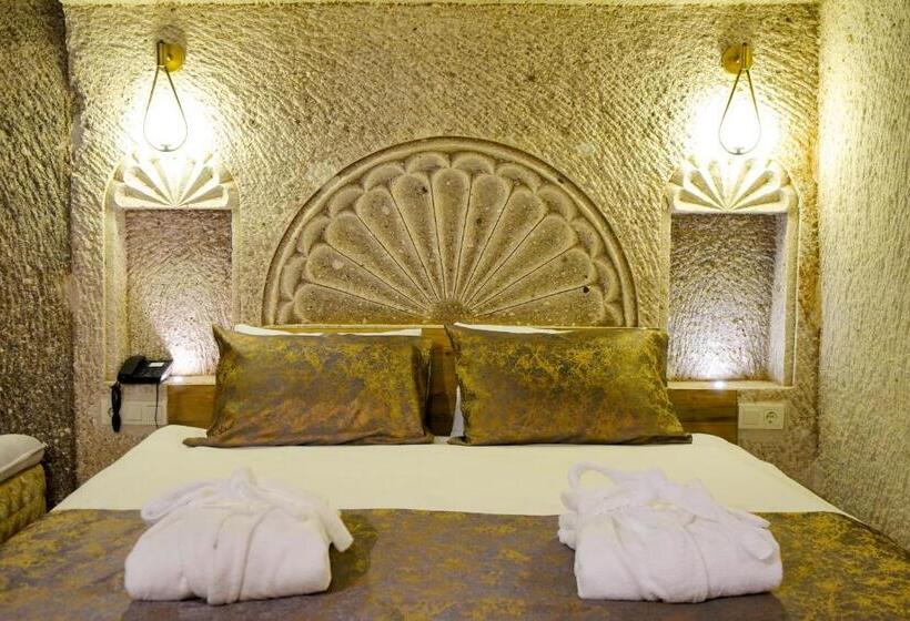 수피리어 룸, Cave Hotel Saksagan