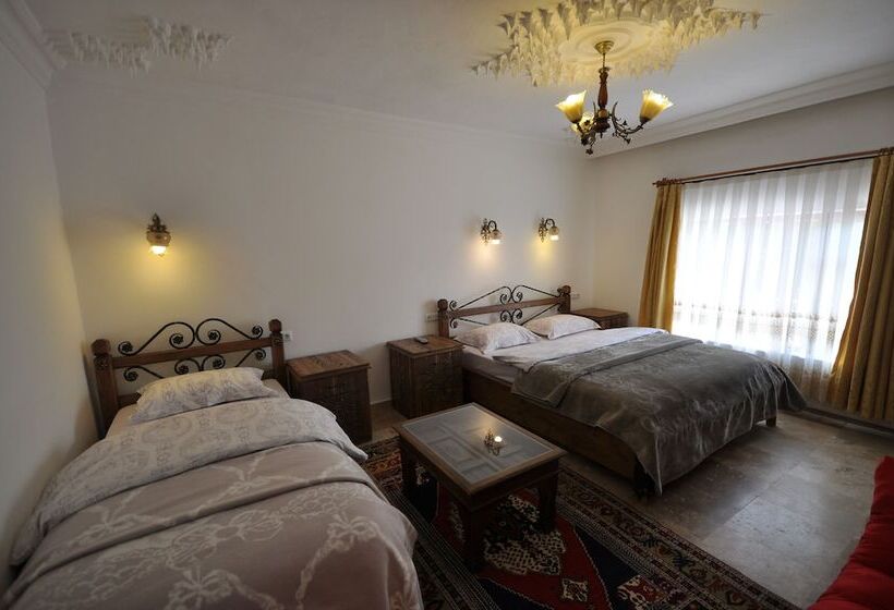 디럭스 트리플 룸, Anatolia Cave Hotel Pension