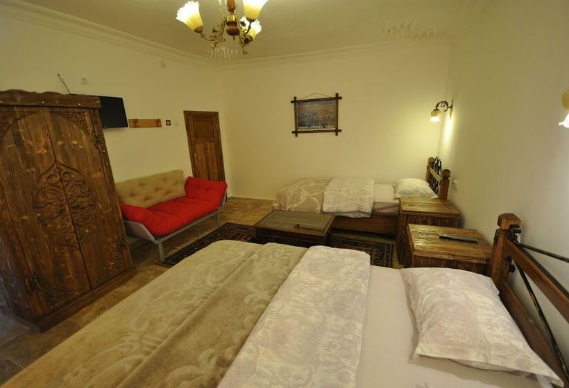 디럭스 트리플 룸, Anatolia Cave Hotel Pension
