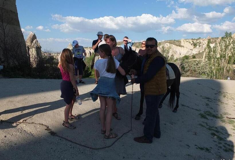 스탠다드 트리플 룸, Anatolia Cave Hotel Pension