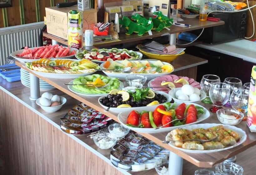 디럭스 트리플 룸, Anatolia Cave Hotel Pension