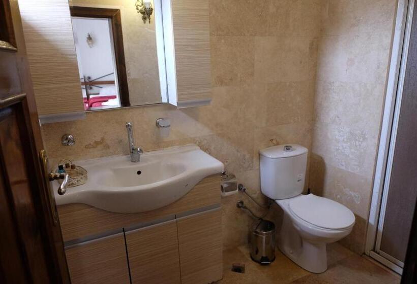 디럭스 트리플 룸, Anatolia Cave Hotel Pension