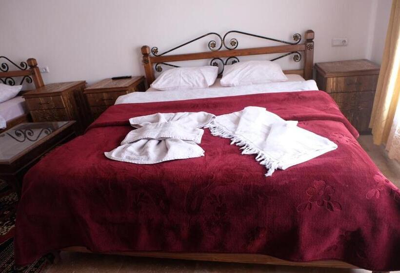 디럭스 트리플 룸, Anatolia Cave Hotel Pension
