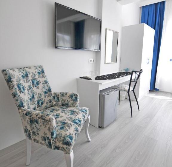 スタンダードトリプルルーム, Artunc Hotel Bodrum