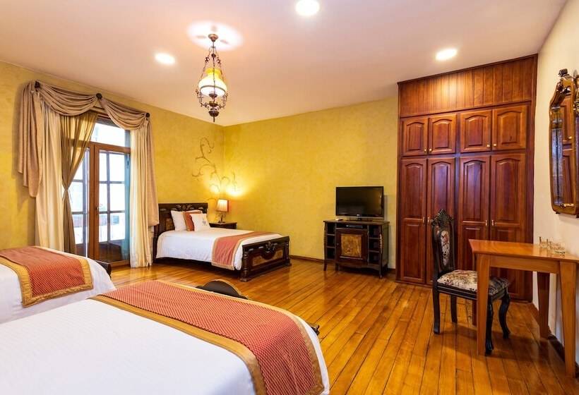 带阳台的三人标准间, Boutique Los Balcones