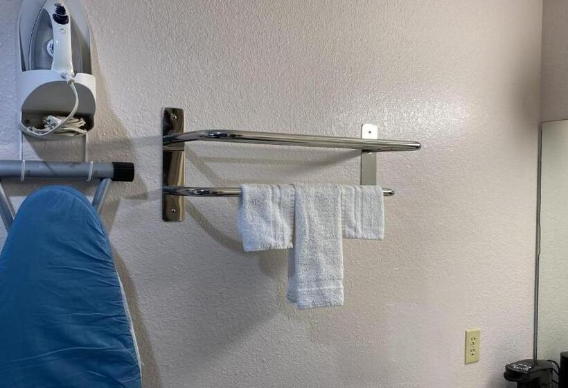 带大床的复式套间, Country Hill Inn & Suite Eagle Pass