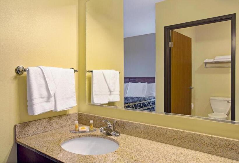 إستوديو قياسى سرير كينج, Days Inn By Wyndham Brigham City