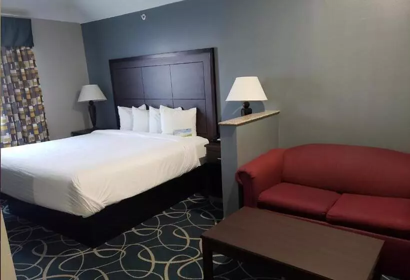 キングサイズベッドのスタンダードルーム, Days Inn & Suites By Wyndham Cleburne Tx