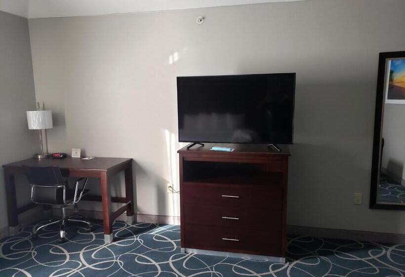 Люкс Повышенной Комфортности, Days Inn & Suites By Wyndham Cleburne Tx