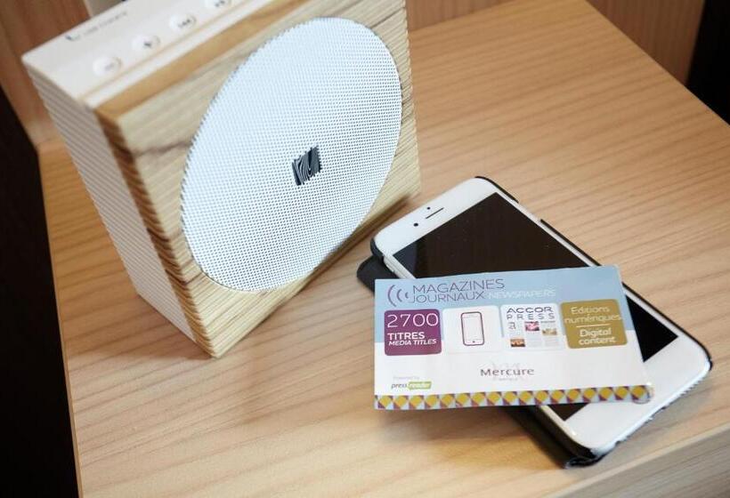 キングサイズベッドのスタンダードルーム, Mercure Valenciennes Centre