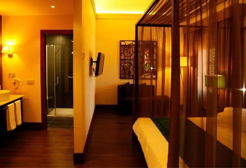 スーペリアールーム, Spa Martín El Humano
