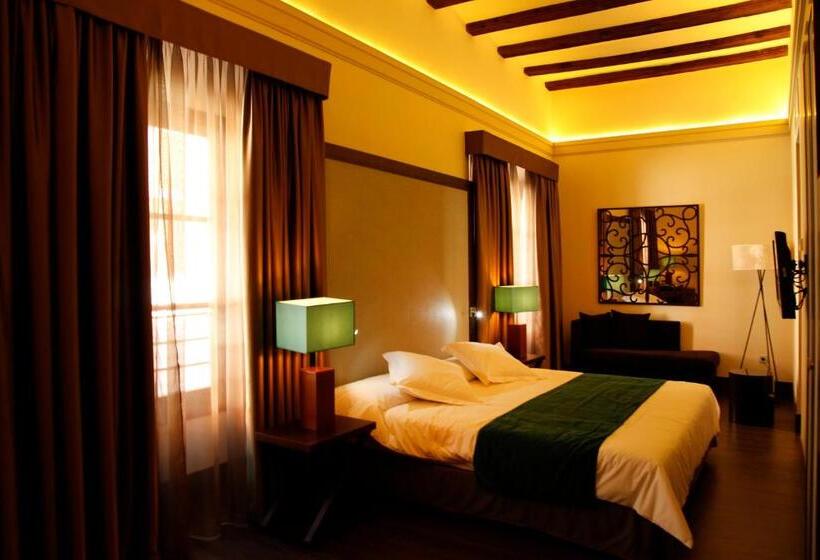 חדר משפחתי, Spa Martín El Humano