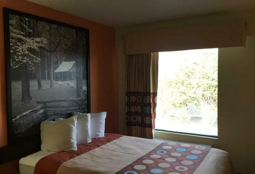 غرفه قياسيه سريرين مزدوجين, Super 8 By Wyndham Dandridge