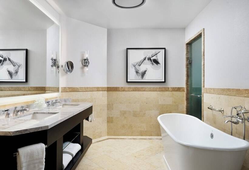 스위트 킹사이즈 침대, Four Seasons Resort Vail