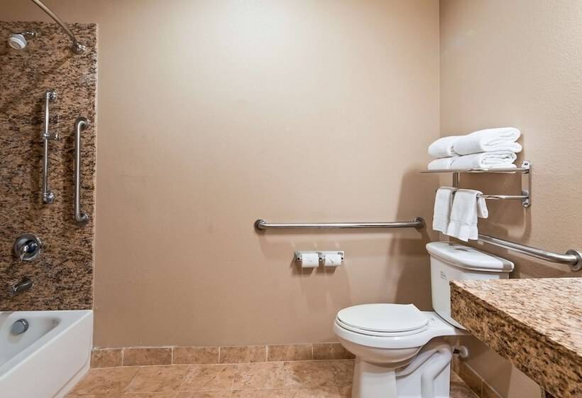 身障者適用スイートルーム, Best Western Plus Kenedy Inn